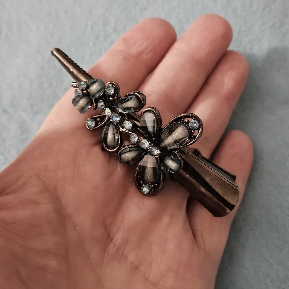 VTG 1970s Rhinestone Butterfly Alligator-Style Beak Hair Clip Barette Gunmetal